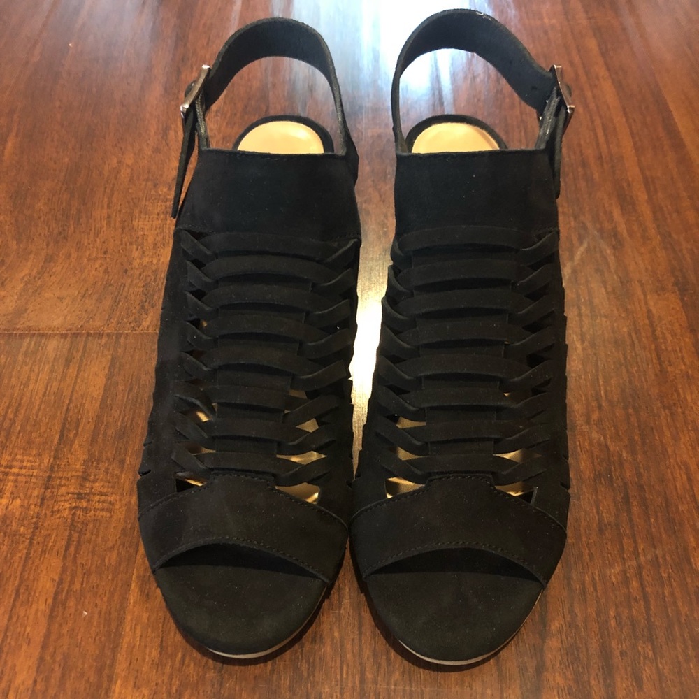 Diba Indio suede peep toe heels